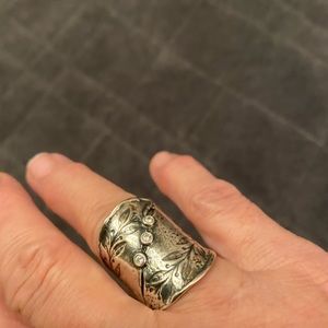 Size 8 Silpada  Natures Majesty ring R3136